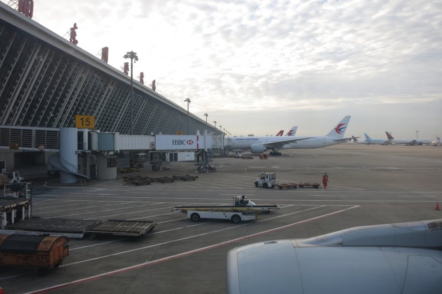 China Eastern Business class A330, BKK-PVG, 020.JPG