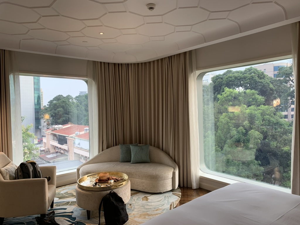 Hotel Des Arts Saigon room.jpeg