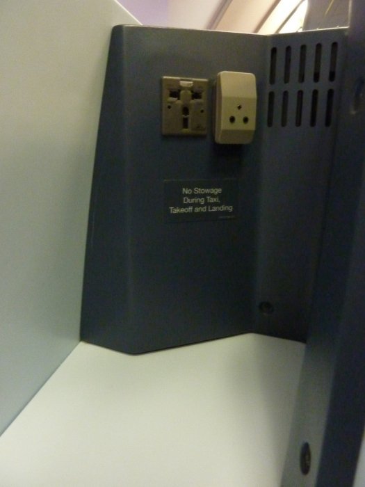 KLM Business class 747 AMS-HKG, 16.JPG