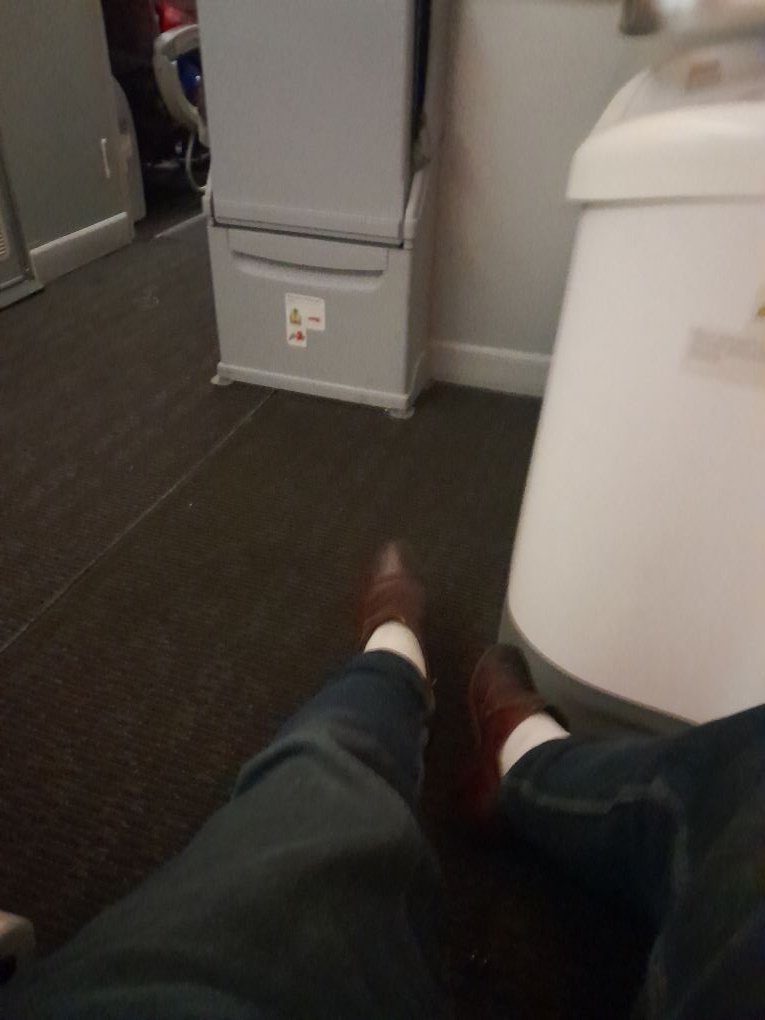 KQ exit space on B788 from BKK.jpg