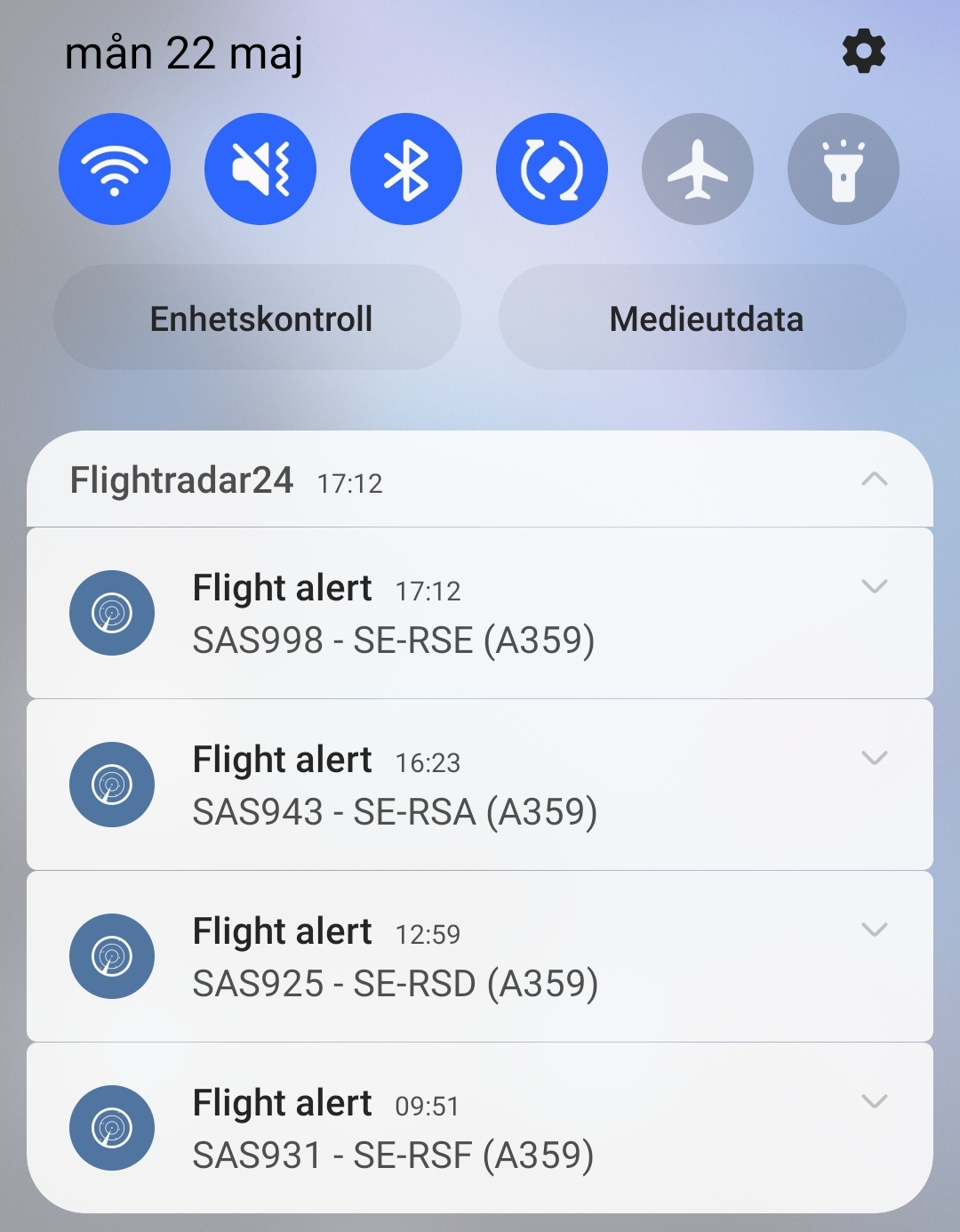 Screenshot_20230522_171839_One UI Home.jpg