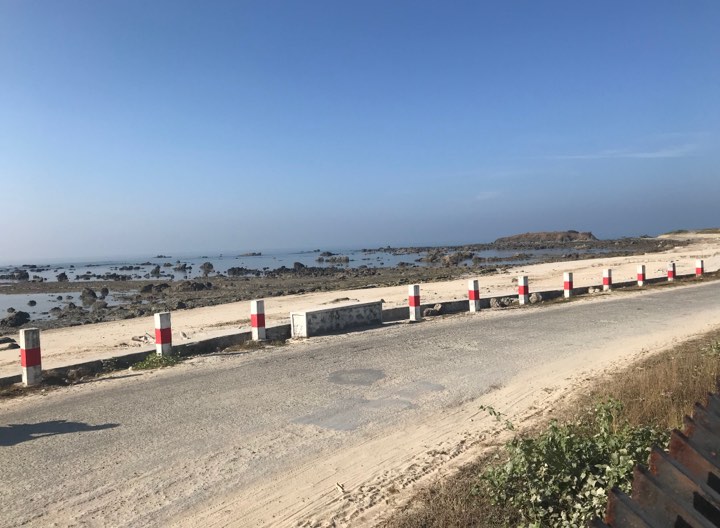 utsikt flygplats Ngapali.jpg