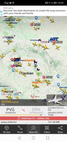 Screenshot_20220317_192551_com.flightradar24free.jpg